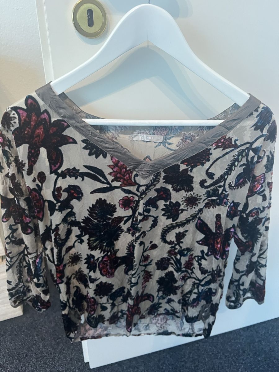 Chemisiers: Blouse – D'occasion à Baar par kri_m7t2