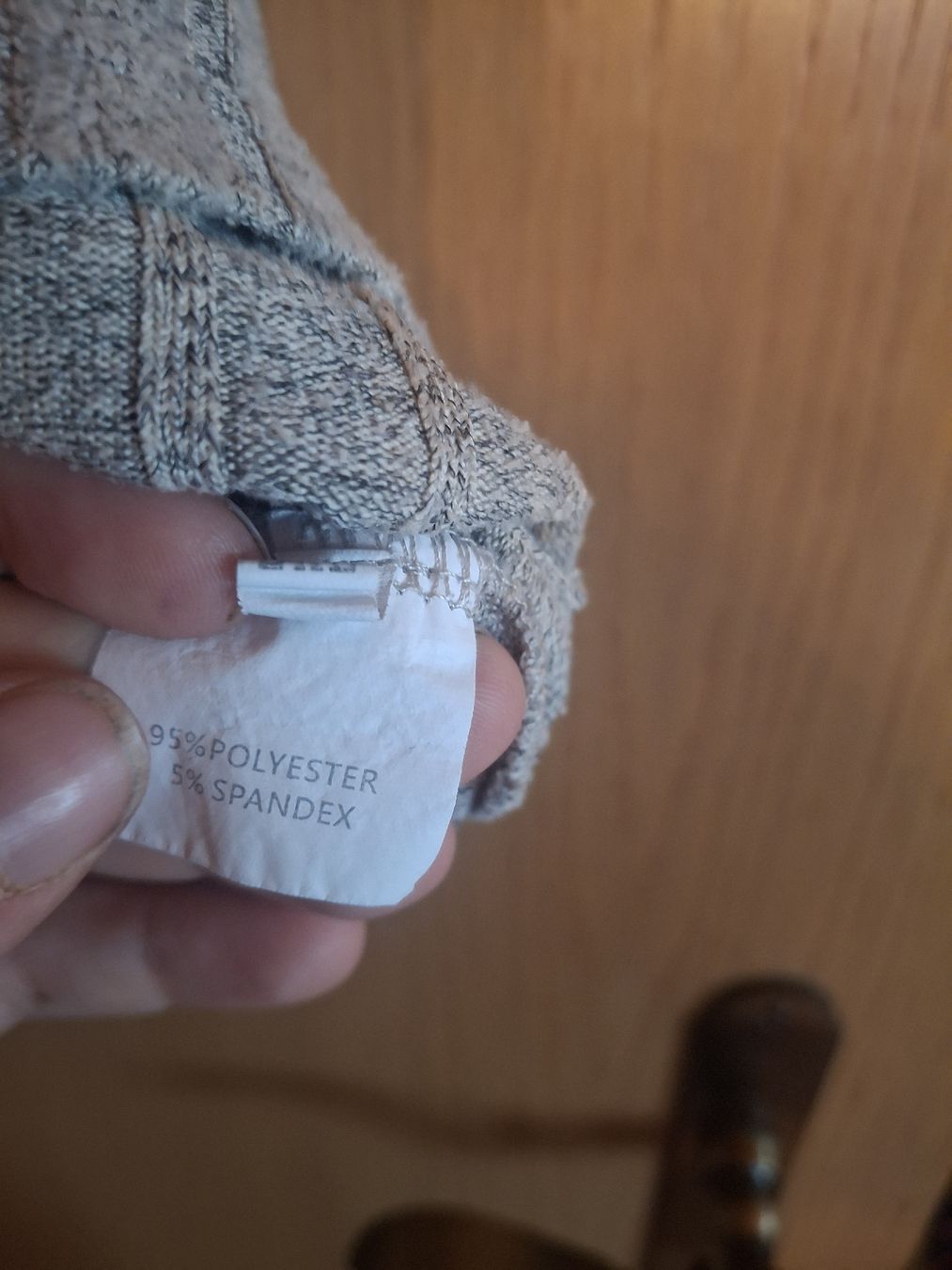 Blusen: Damen Bluse grau Grösse 2XL – Gebraucht aus Rünenberg von Adrira 2