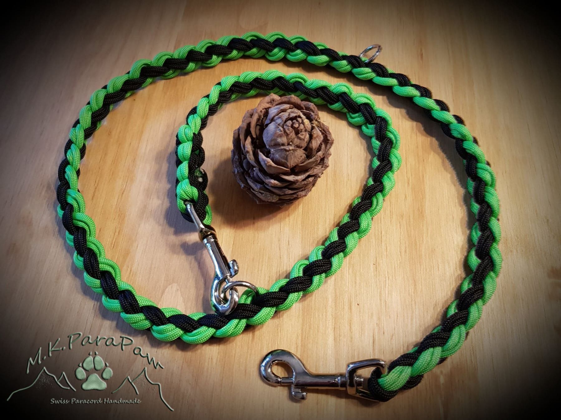 Guinzagli & Collari: Paracord Handarbeit Hundehalsband Leinen – Nuovo e nell'imballaggio originale da Näfels venduto da AllerleiCH 2