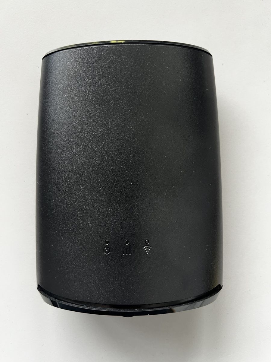 Salt WiFi: SALT WiFi Box W6 Black – Usato da Biberist venduto da Genius19