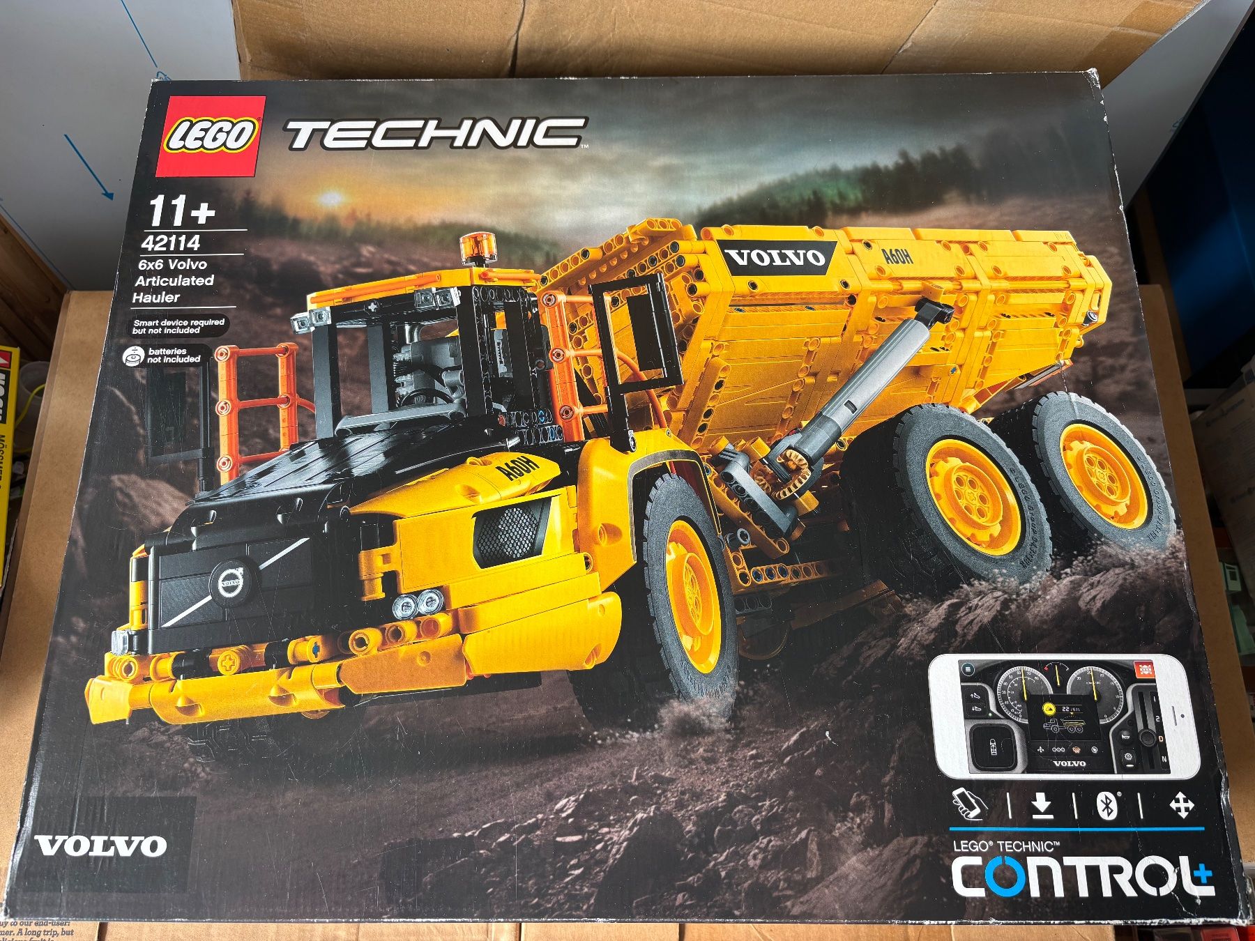 Lego Kit di costruzioni: Légo 42114 Volvo 6x6 Dumper mit Bluetooth – Nuovo e nell'imballaggio originale da Hauterive NE venduto da eriamch