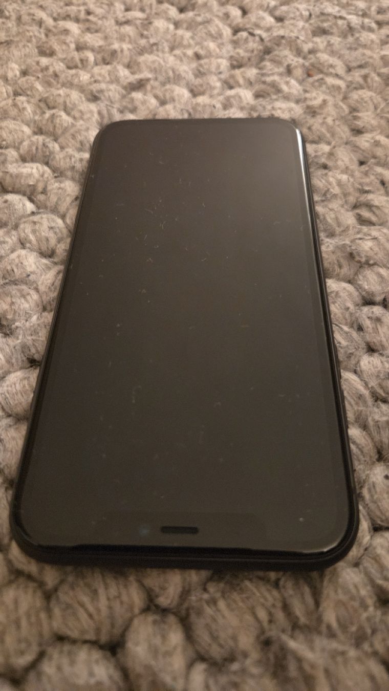 Apple Portables: iPhone 11 black 64GB – D'occasion à Eglisau par tour-divoir 3