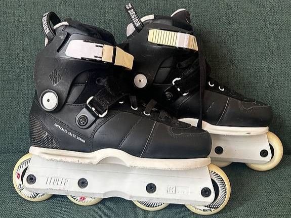 Pattini in linea & Pattini a rotelle: USD Carbon Free PB Aggressive Skates – Usato da Luzern venduto da llo_y9ry