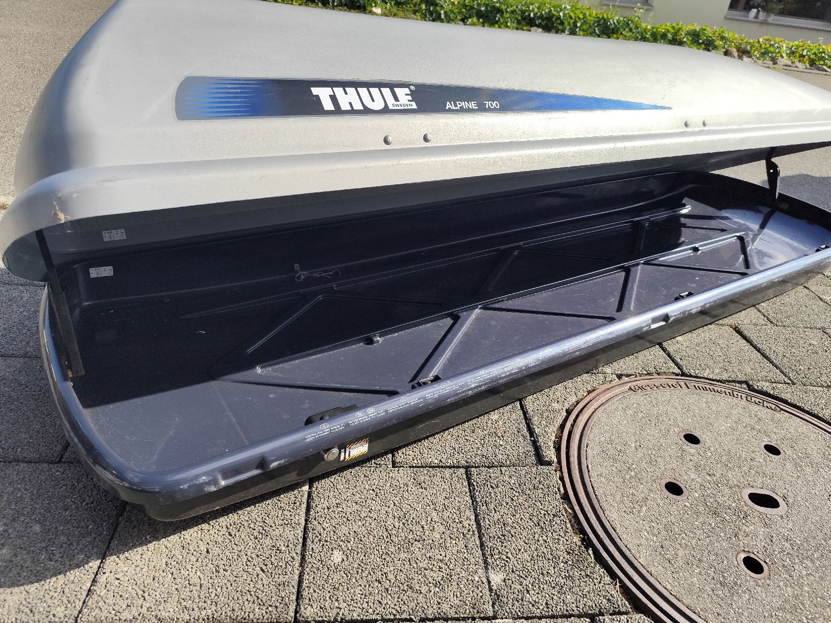 Thule Dachboxen: Dachbox Thule Alpine 700 – Gebraucht aus Uffikon von Noudi93 3