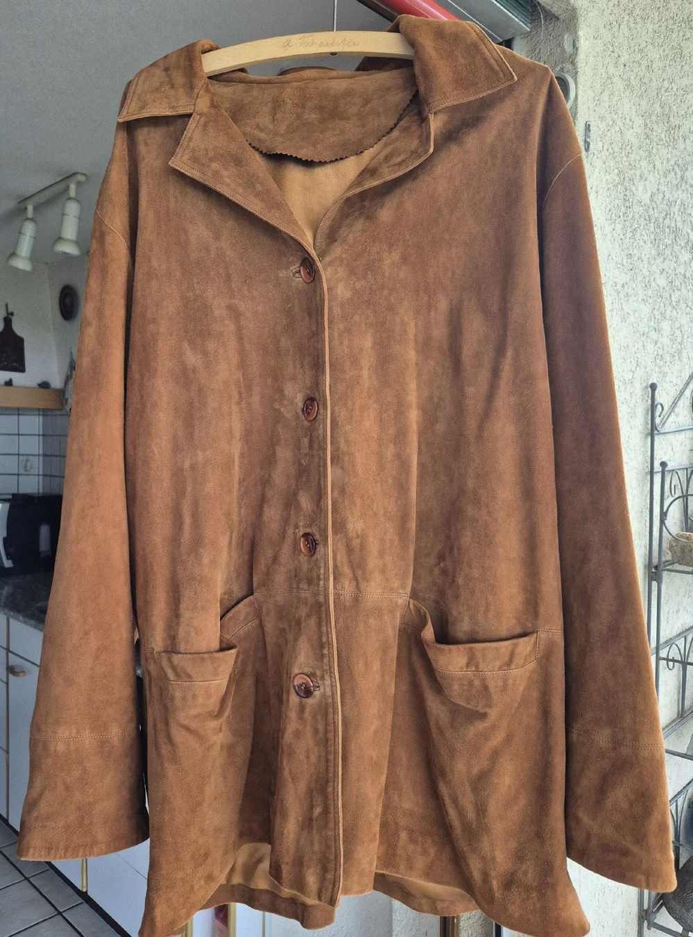 Manteaux: Wildlederjacke braun, echtes Leder Gr. 47 – Neuf (Voir description) à Schmitten FR par Sam2525 1