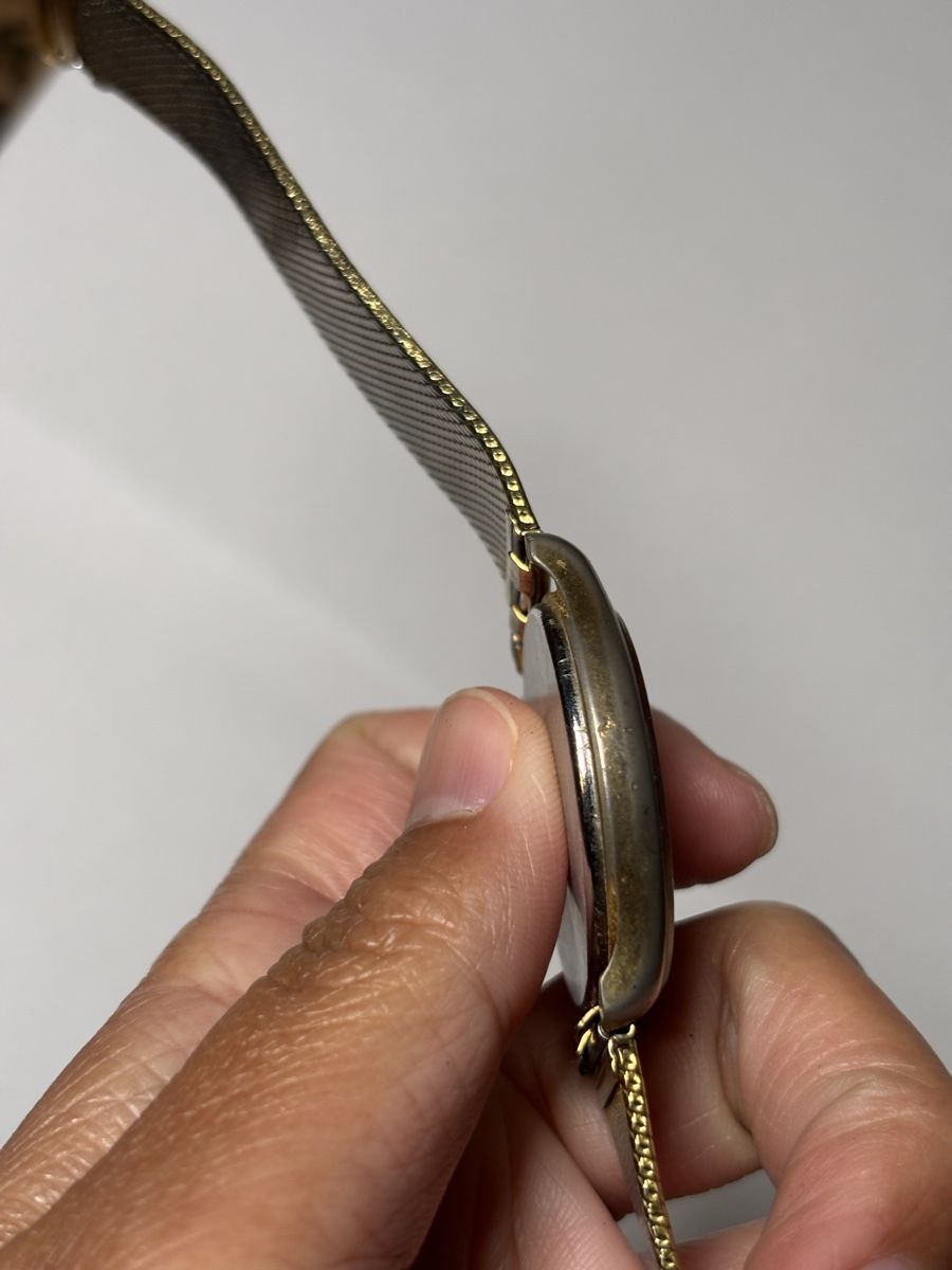 Orologi: Vintage Watch – Difettoso da Confignon venduto da Second_Hand_Ch 2
