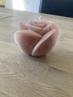 Kerze in Rosenform rosa neuwertiger Zustand unbenutzt