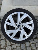 VW Golf 8 18“ Felge mit Winterreifen