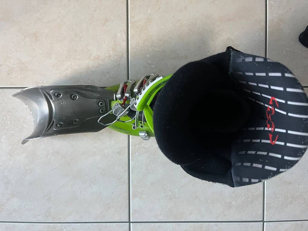 Dynafit Herrenschuhe: Skitouren Skischuh Dynafit Spark 270-285 – Gebraucht aus Zermatt von angela.inaebnit 4