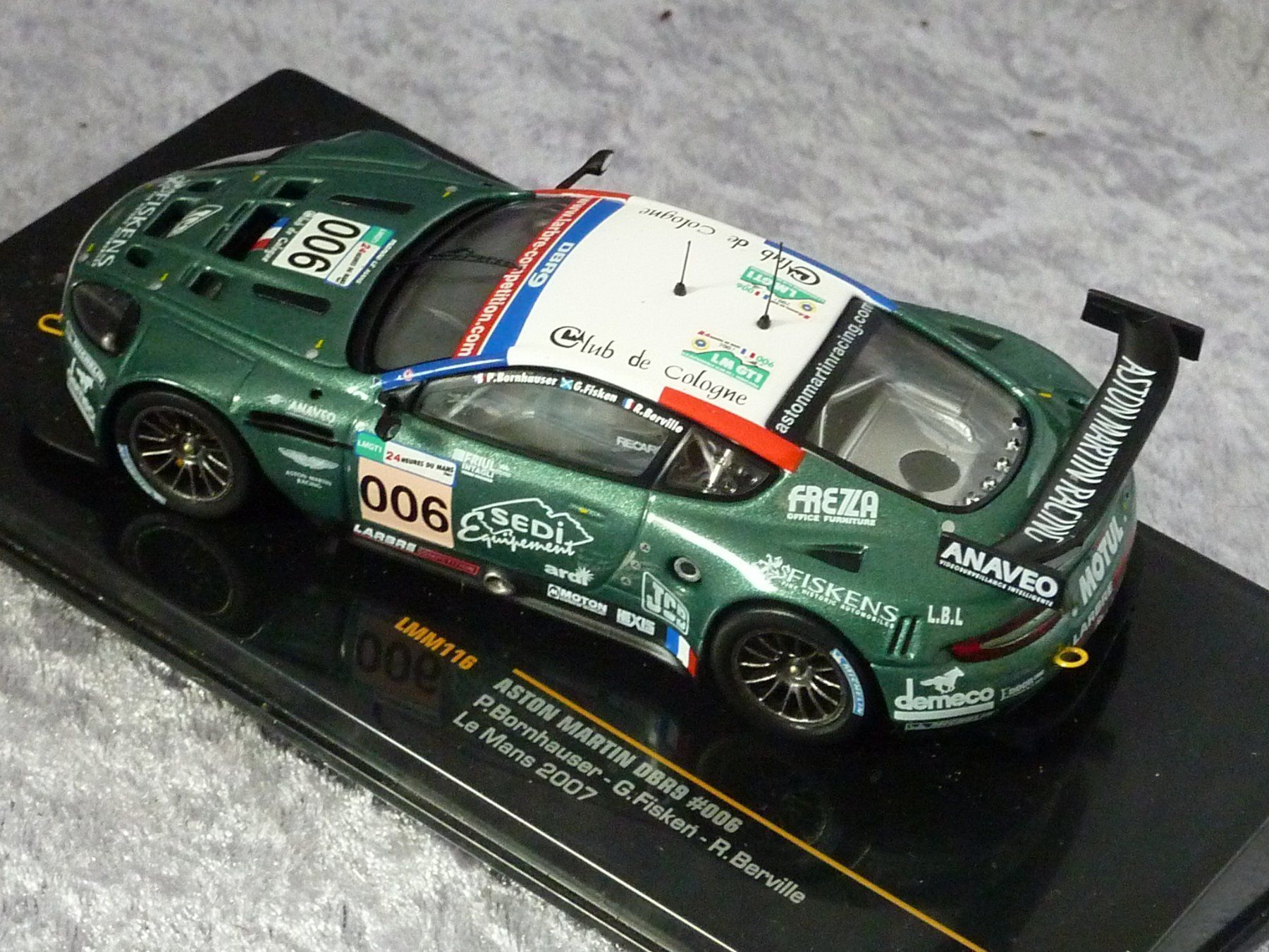 Aston Martin Modellautos: Aston Martin DBR9 Le Mans  1:43 – Neu und originalverpackt aus Dürrenäsch von modellautos4you 3
