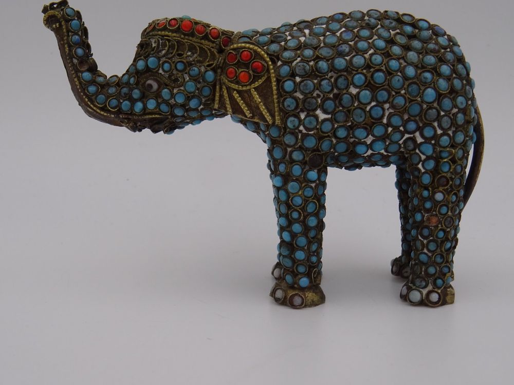 FADEDA JOK Krippenfigur Elefant Mit Mohr - Handbemalt 8cm Weihnachtsdekoration