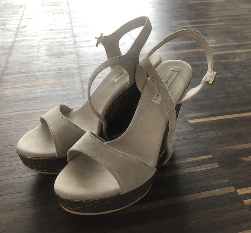 Damenschuhe: Plateausandalen von Tosca Blu, Gr. 37 – Gebraucht aus Basel von anna123456789