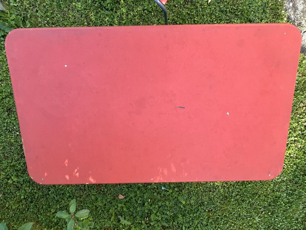 Tavoli: Gartentisch Metall rot – Usato da Zürich venduto da bernhard.jaeggi 1