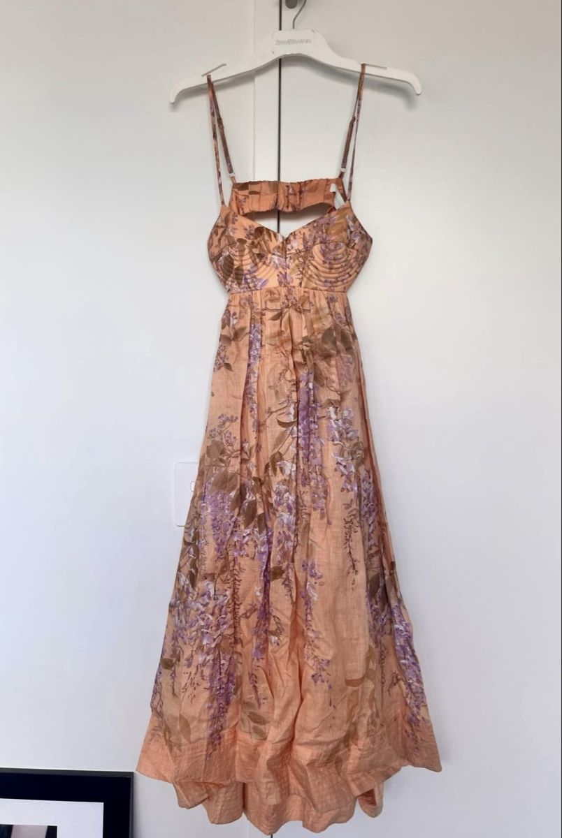 Zimmermann Vestiti: Zimmermann Elegant Midi Dress – Usato da St.Josefen venduto da lop_lh8d 8