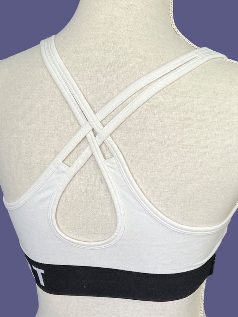 DKNY Sonstige Unterwäsche: DKNY Brassière sport – Gebraucht aus Vuisternens-Romont von gol_xp6p 1