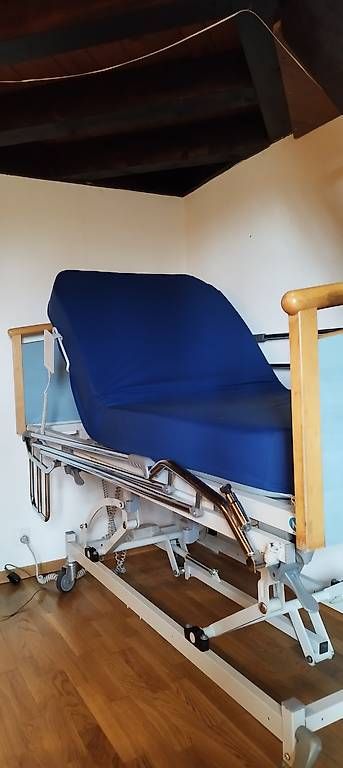 Letti: Lit médical  – Usato da nyon venduto da mka_bn7r 4
