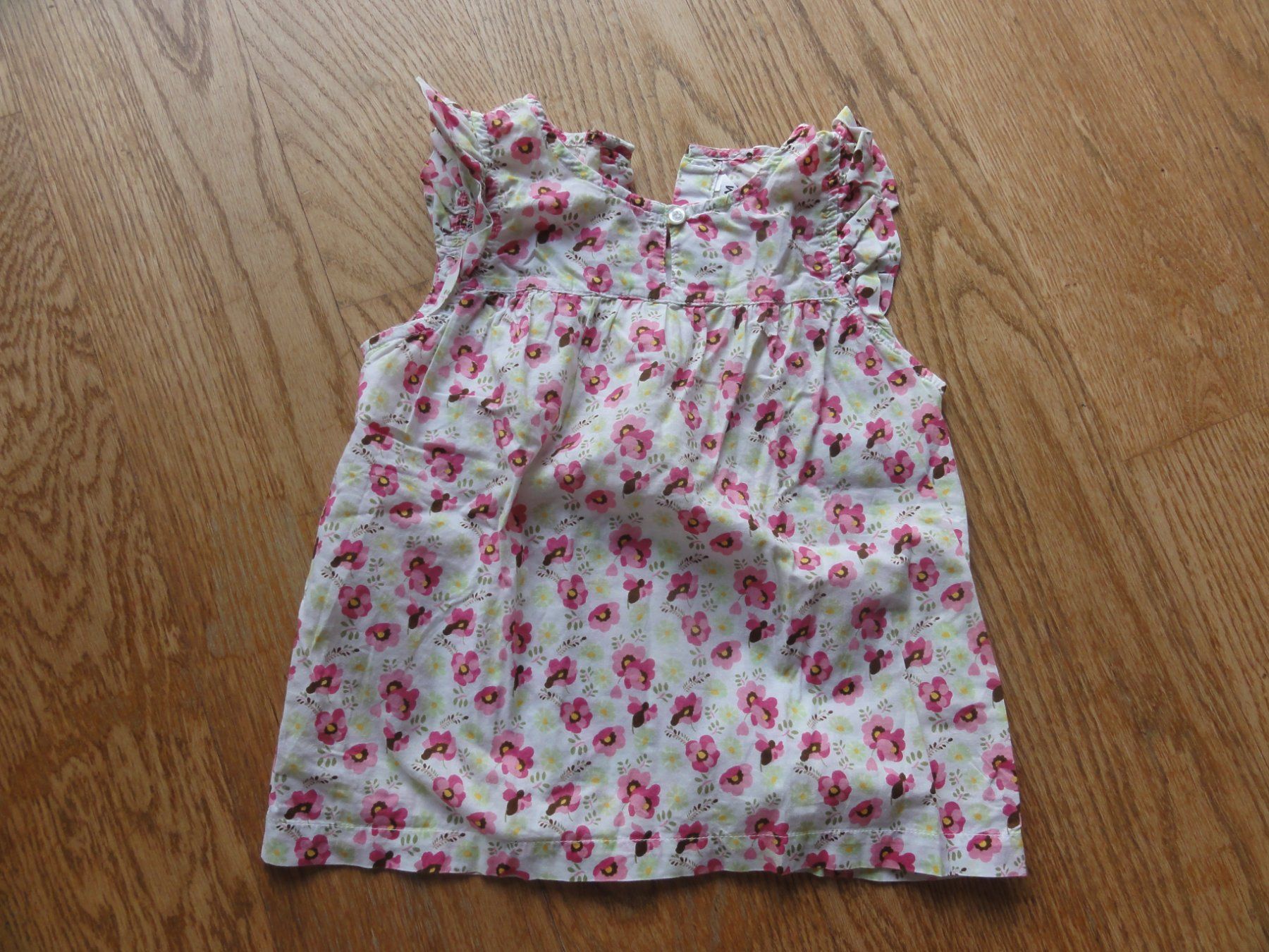 H&M Camicette, T-shirt & Top: Blumentop Gr. 110 – Usato da Riedholz venduto da Taweva 1