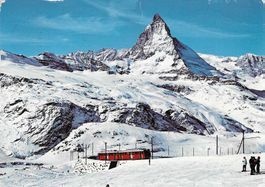 Zermatt Gornergratbahn mit Matterhorn