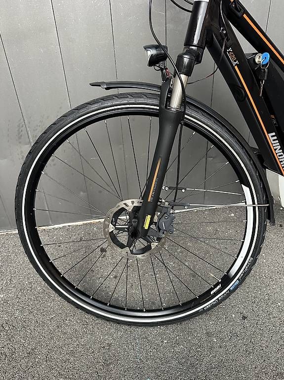 Biciclette: E-bike Yamaha Winora da donna 28  – Usato da Quartino venduto da DiloUsato 9