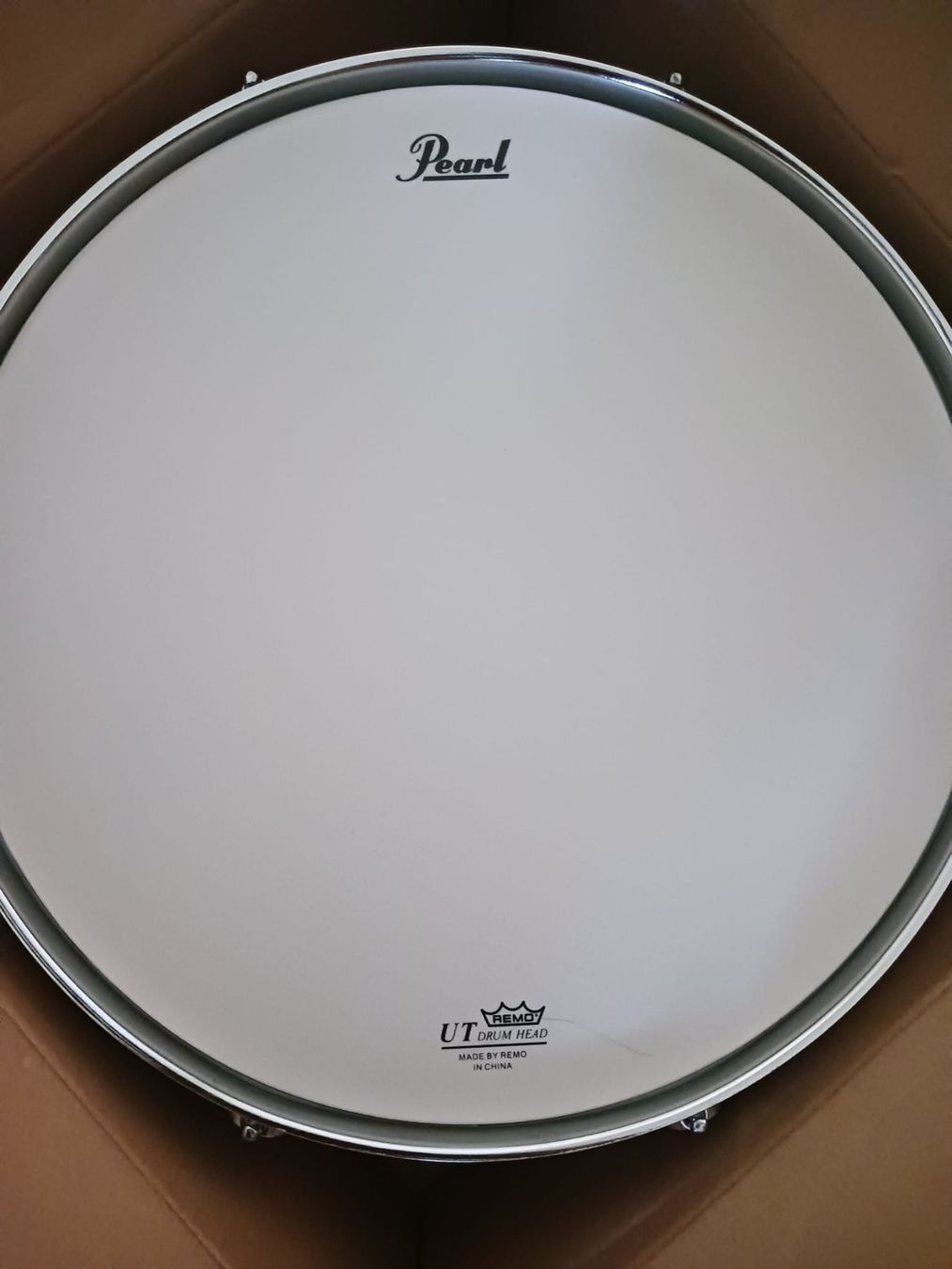 Strumenti musicali: Pearl Snare drum + drumsticks – Usato da Zürich venduto da son_w2tt