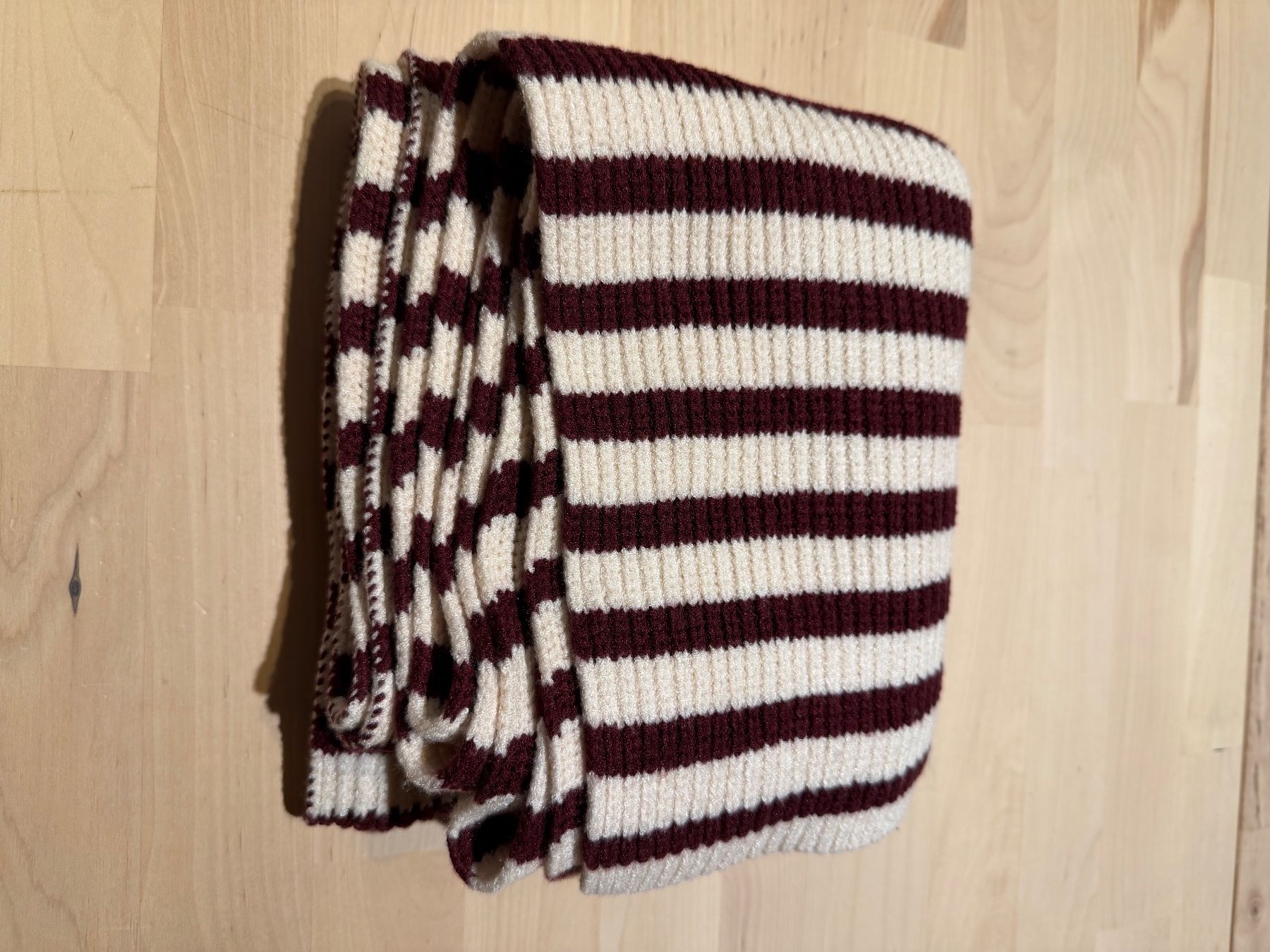 Foulard & Sciarpe: Strick Schal gestreift – Usato da Thun venduto da Astralbern