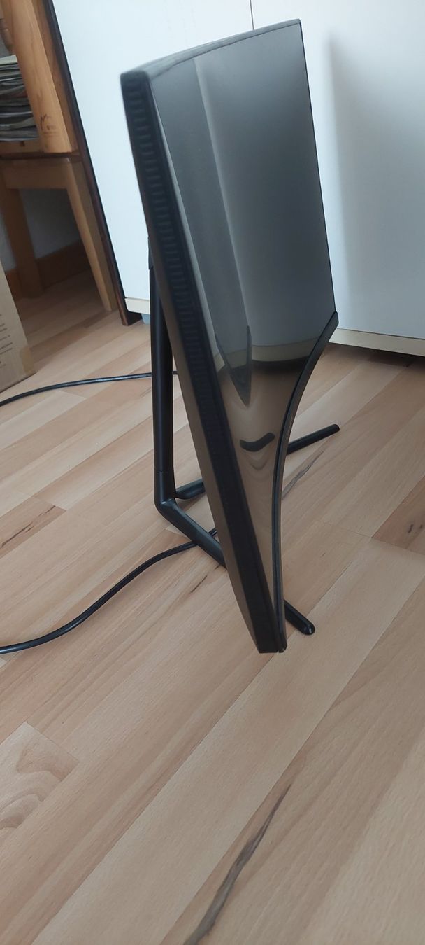Monitor: LC Power Monitor – Usato da Riniken venduto da Fido07 1