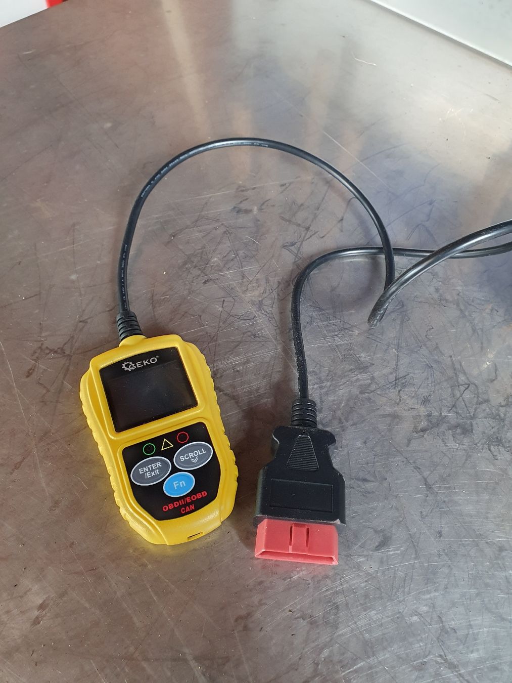 Mesurer: Diagnosegerät OBD 2 – Neuf (Voir description) à Ebersecken par DAVE2005