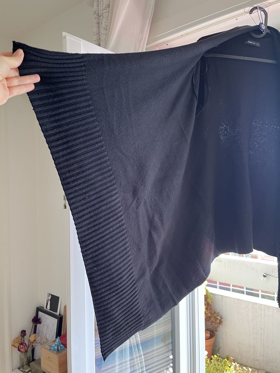 Zara Boleros: Pull boléro Zara TS – Gebraucht aus Lausanne von jen_jeon 2