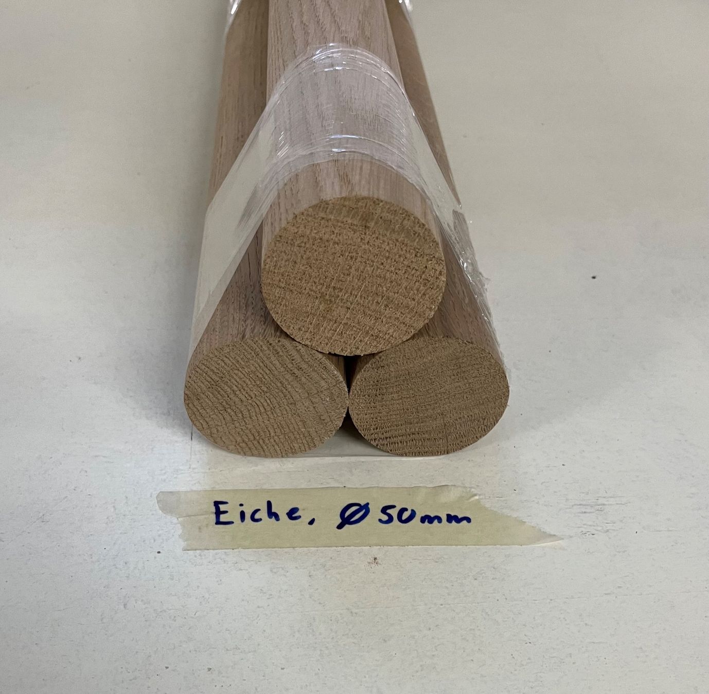 Holzartikel: 3x Rundstäbe aus Eiche, Durchmesser 50mm – Neu (gemäss Beschreibung) aus Weinfelden von Kathydoes