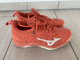 Mizuno Hallenschuhe orange Grösse 40.5