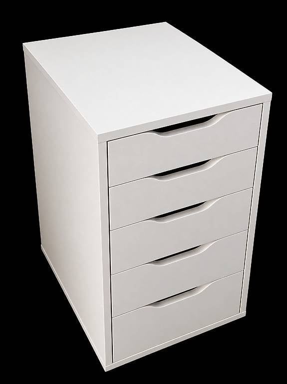 Commodes: Schubladenkommode mit 5 Schubladen – D'occasion à Niederwangen BE par cri_jcd2