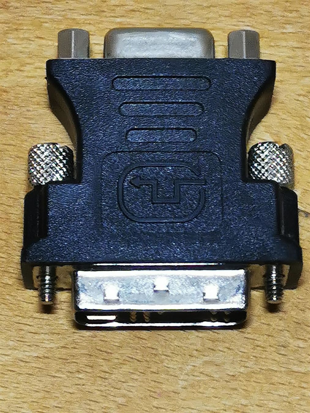 Unità & Adattatore: VGA- DVI Adapter – Usato da Buchs ZH venduto da Sutoris 2