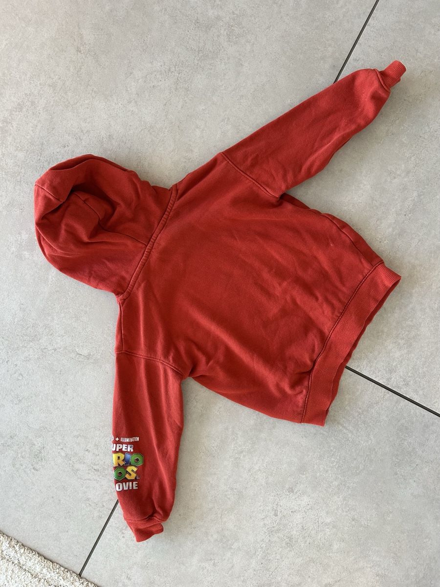 H&M Pullover & Sweatshirts: Kapuzzenpullover von H&M Grösse.110-116 in Top Zustand – Gebraucht aus Lengnau BE von M.Laib 4