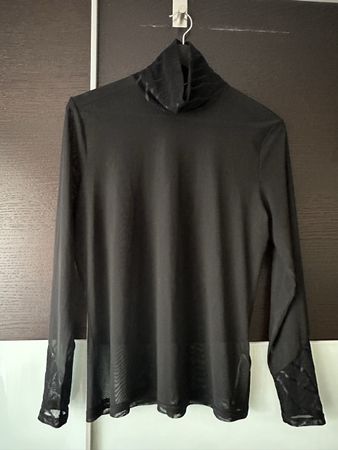 Transparentes Langarmshirt mit Stehkragen in schwarz Gr. 40