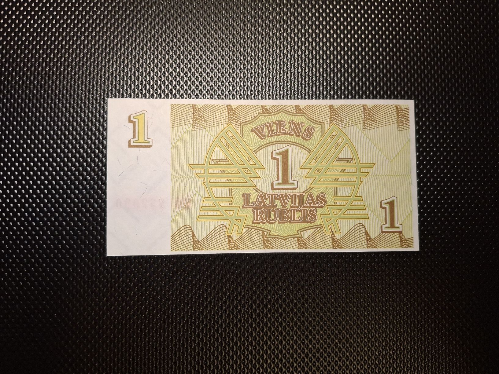 Billets de banque: 1 Lats Lettland Banknote. – D'occasion à Geroldswil par Antica01 1