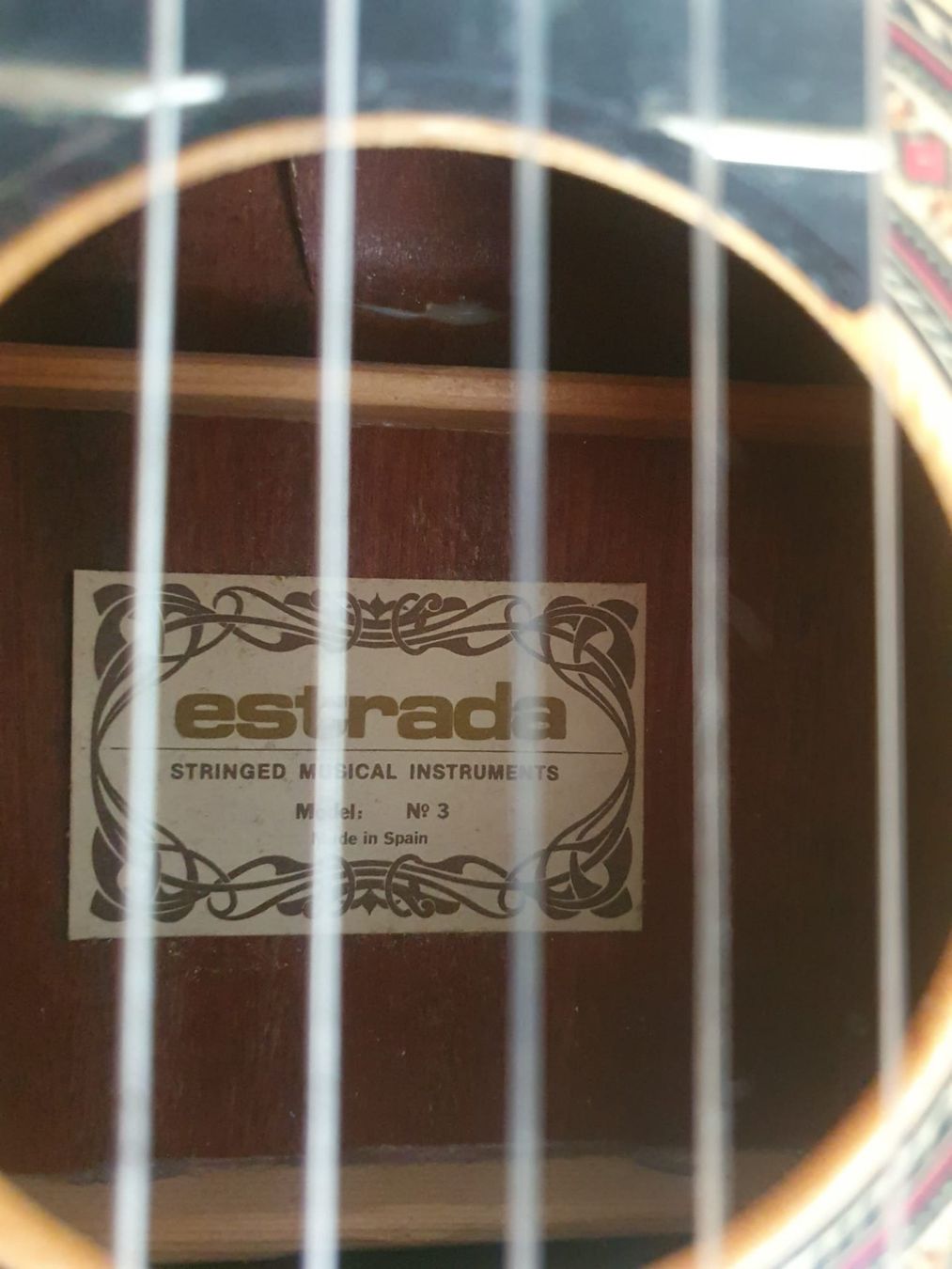 Strumenti musicali: Estrada Stringed Gitarre (Made in Spain) – Usato da Basel venduto da FirstClass4000 1