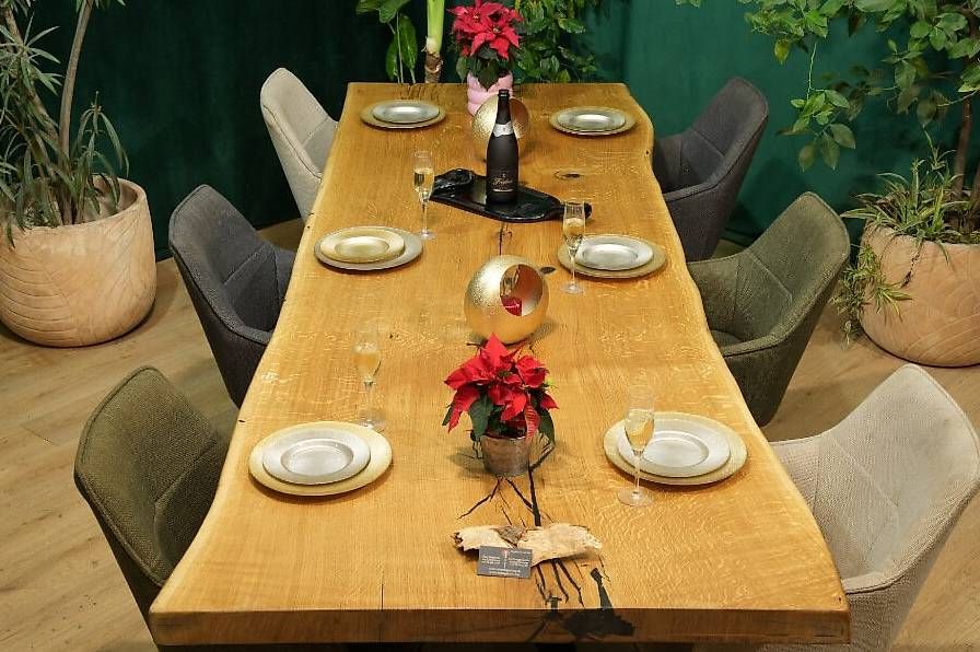 Tavoli: Baumscheibentisch aus Eiche - Ein Unikat aus der Natur – Usato da Walchwil venduto da Swissdesign_Haag 5