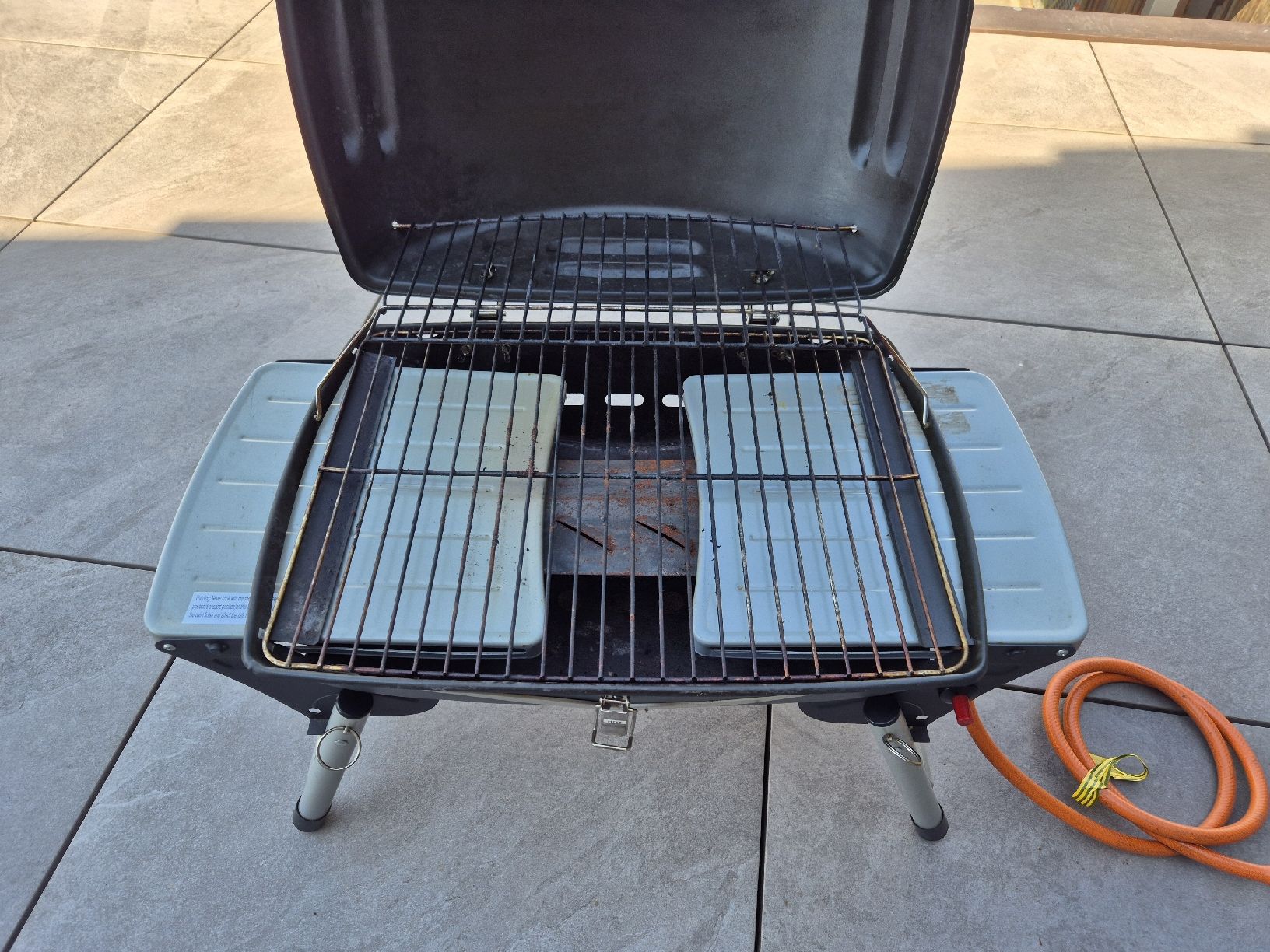 Griglie: kleiner Gasgrill  – Usato da Egolzwil venduto da Viewpoint7 6