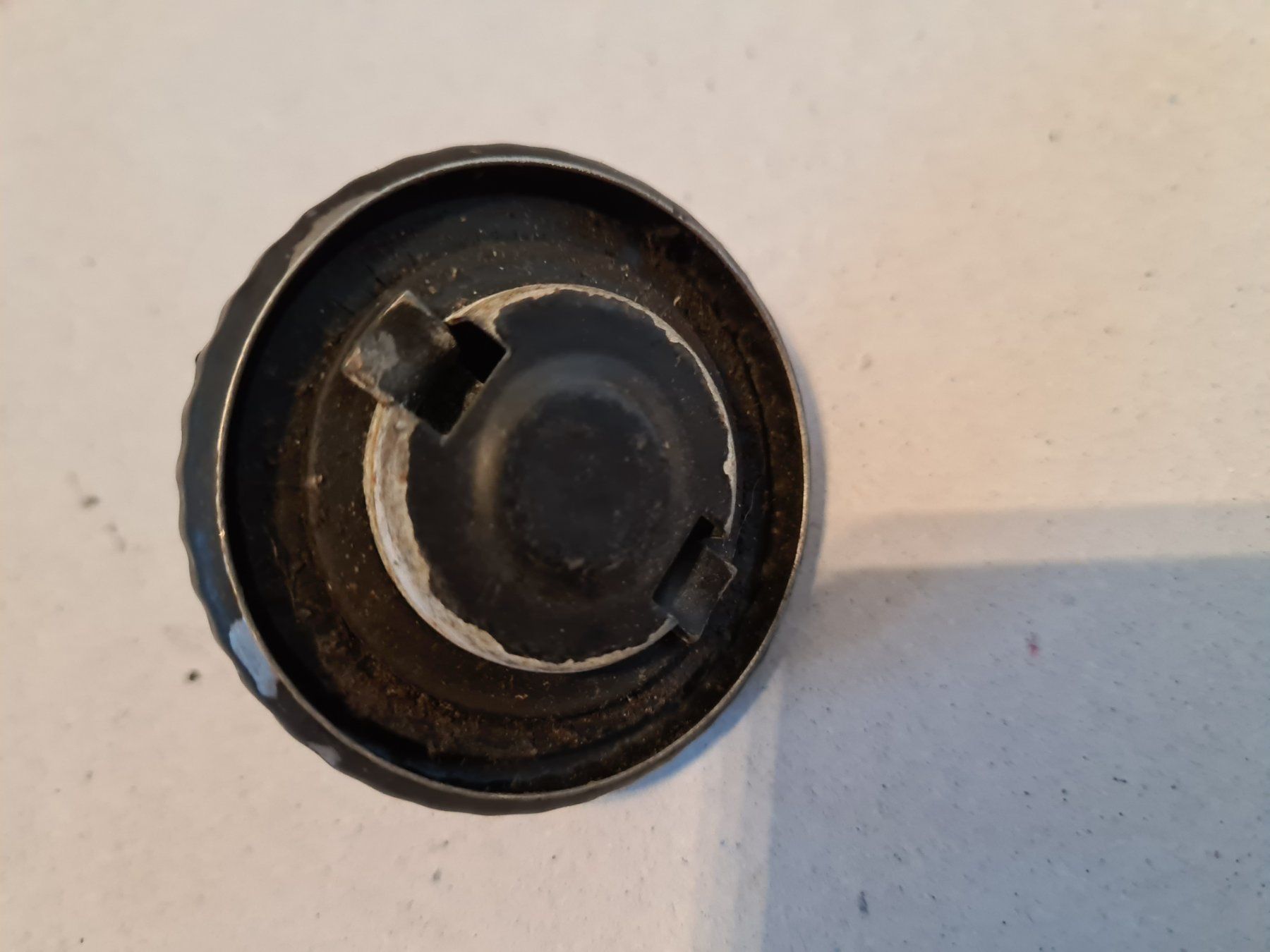 Puch Mofas: Tankdeckel zu Puch Maxi S, Sachs ... 40mm – Gebraucht aus frümsen von Sailem 1
