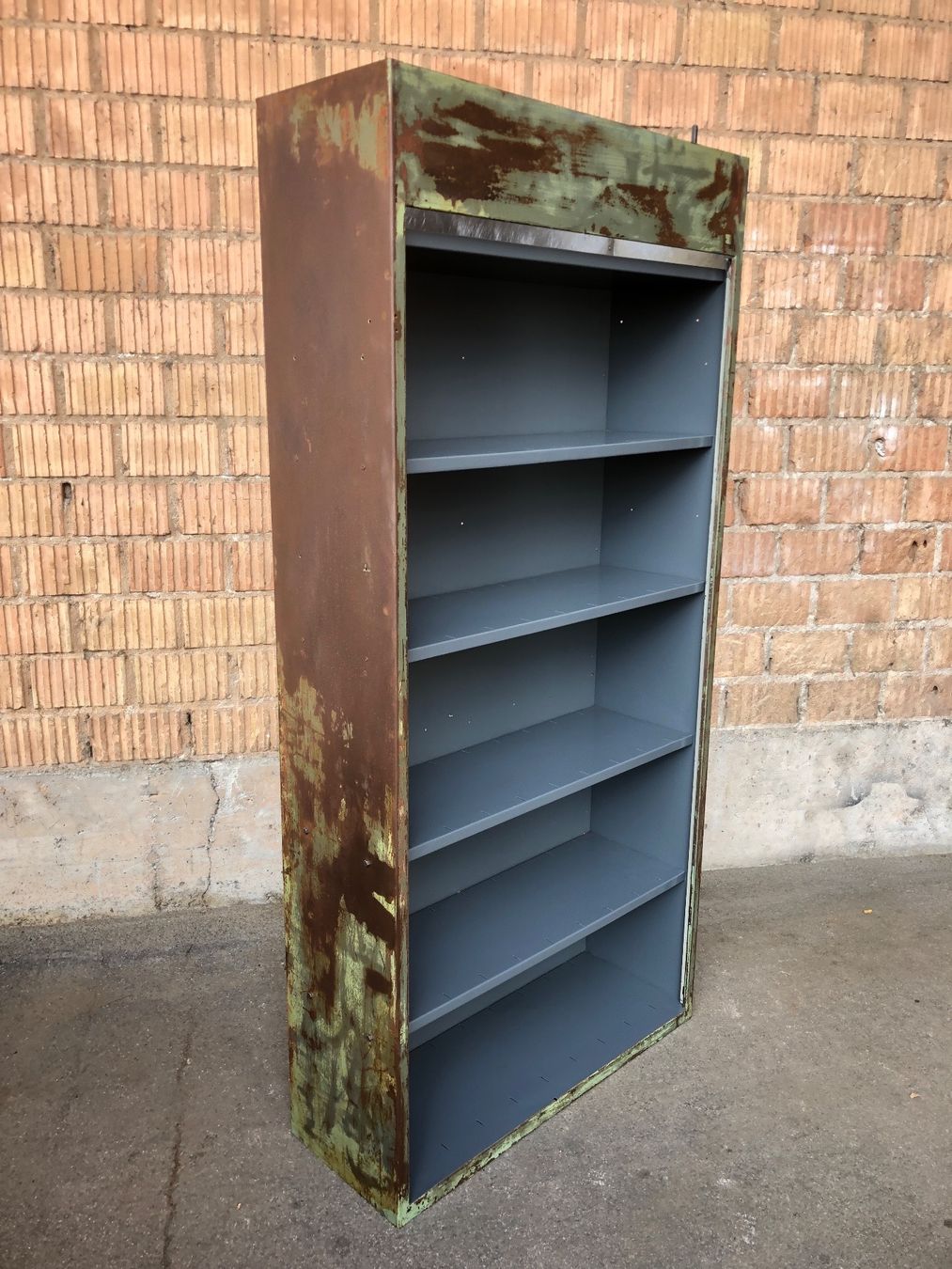 Regale: Schrank Regal Industrial Design Fall Out – Gebraucht aus Laufenburg von industrial-silence
