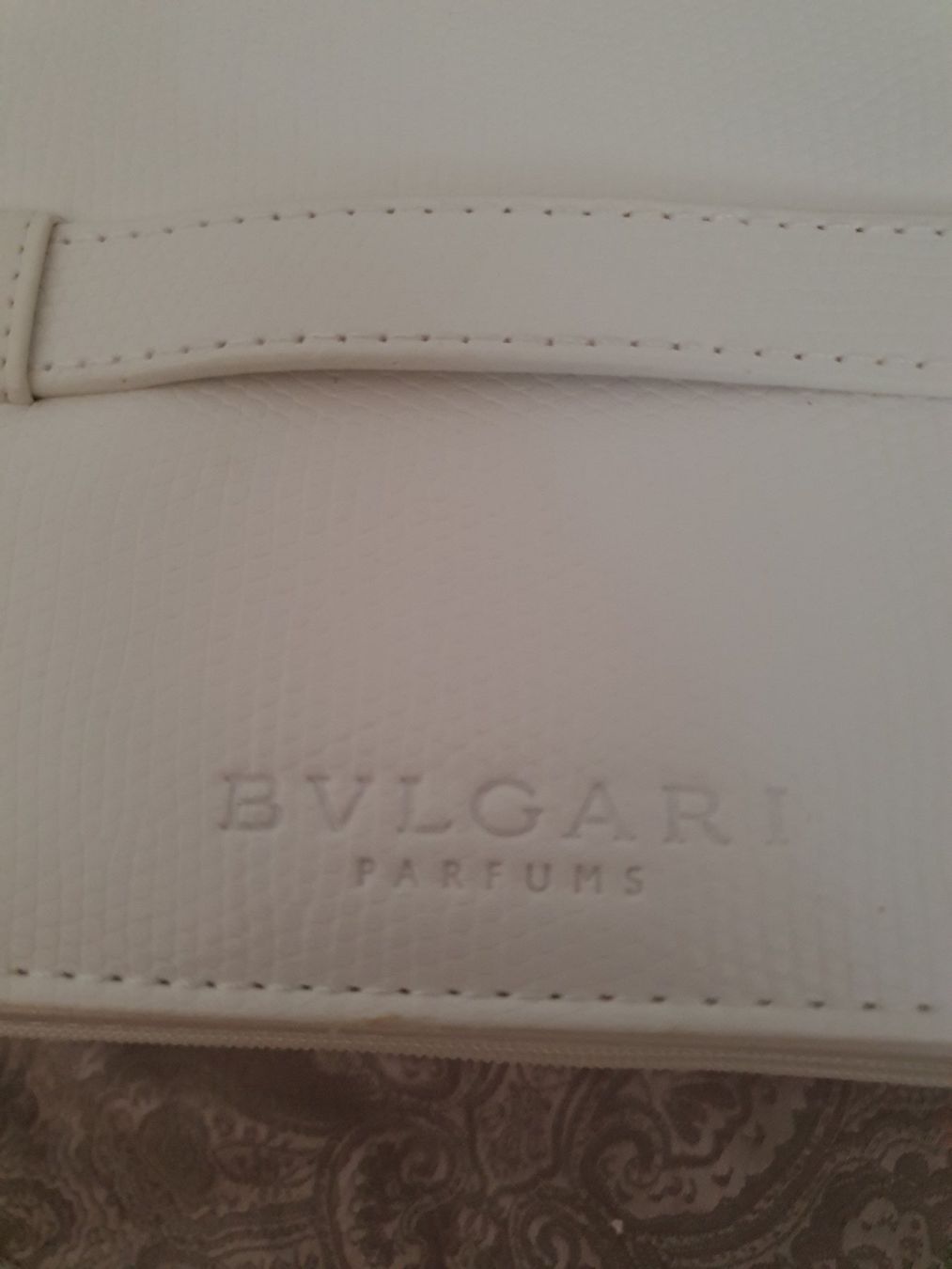 Custodie per cosmetici: Beauty case by BULGARI – Nuovo e nell'imballaggio originale da Chiasso venduto da Ann58 2