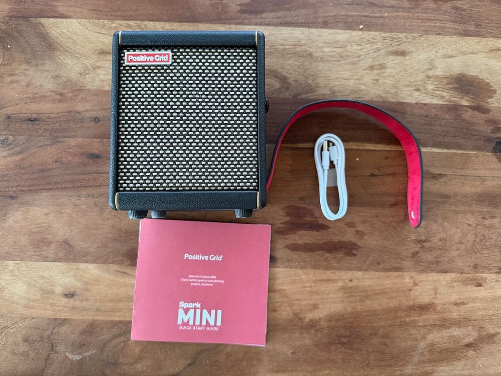 Positive Grid Spark Mini - Schwarz (Gebraucht) in Wallbach für CHF 121 ...