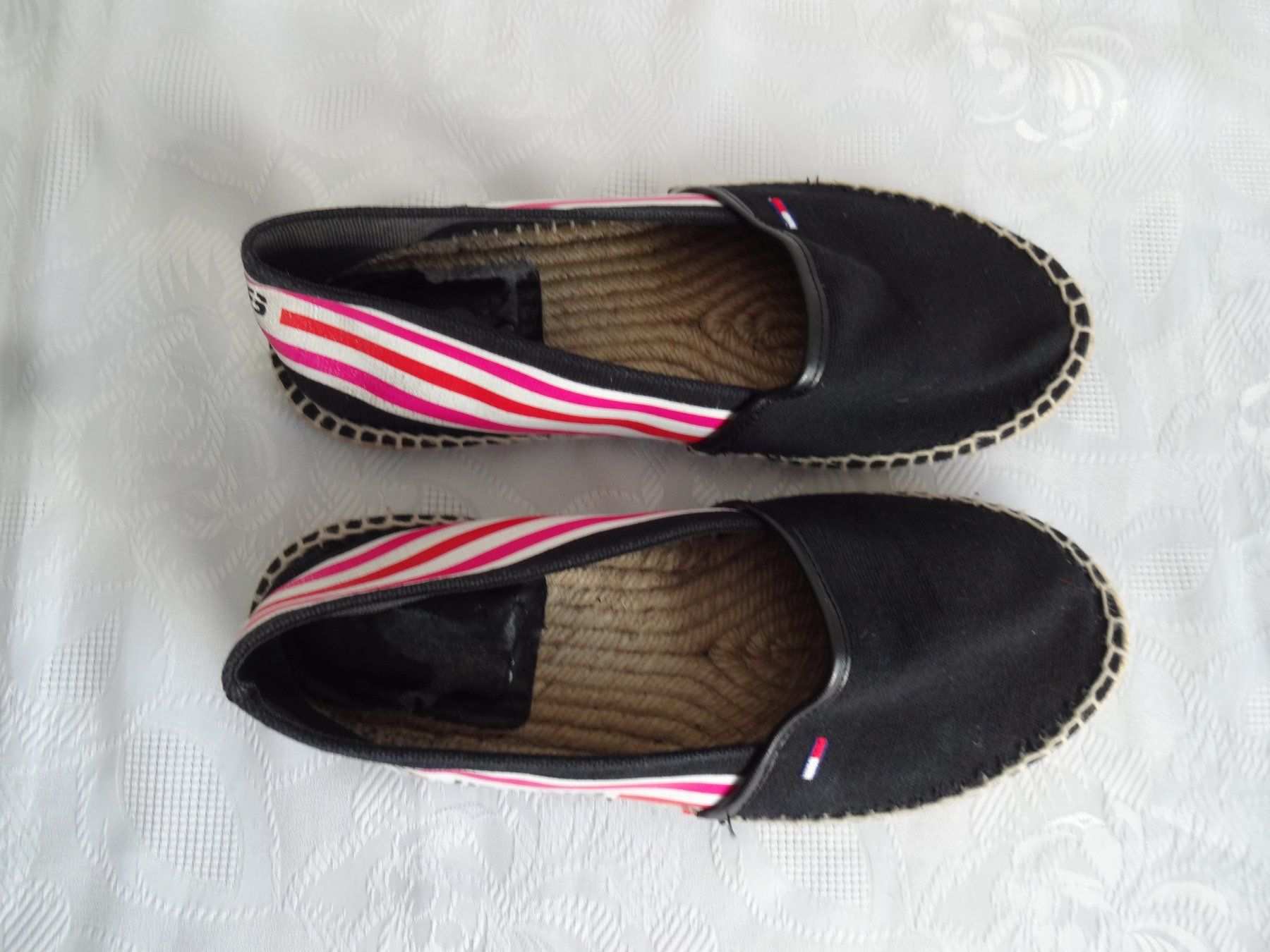 Tommy Hilfiger Scarpe da donna: Tommy Jeans Schuhe Nr. 38 – Usato da Frauenfeld venduto da rey06 1
