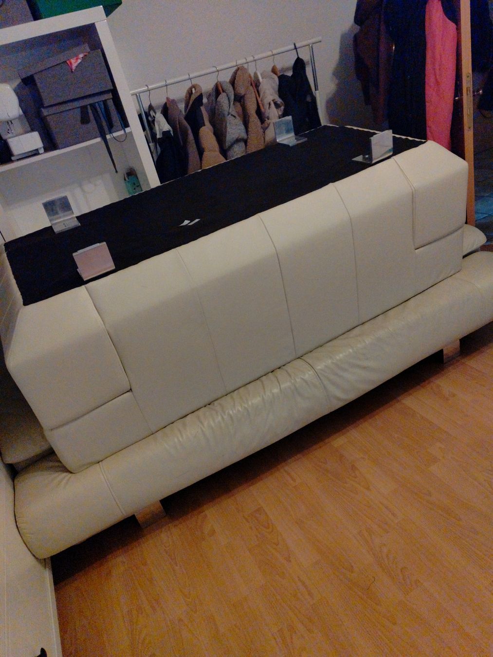 Divani: Designer Leder Sofa weiss 3-Sitzer  – Usato da Scherz venduto da texmanu 3