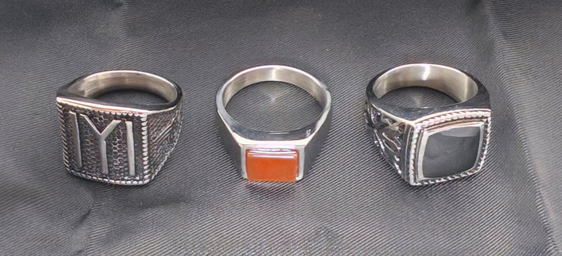 Altri gioielli: 3 Edelstahl Ringe (Schmuck) – Nuovo e nell'imballaggio originale da Fislisbach venduto da GenerousClub 1