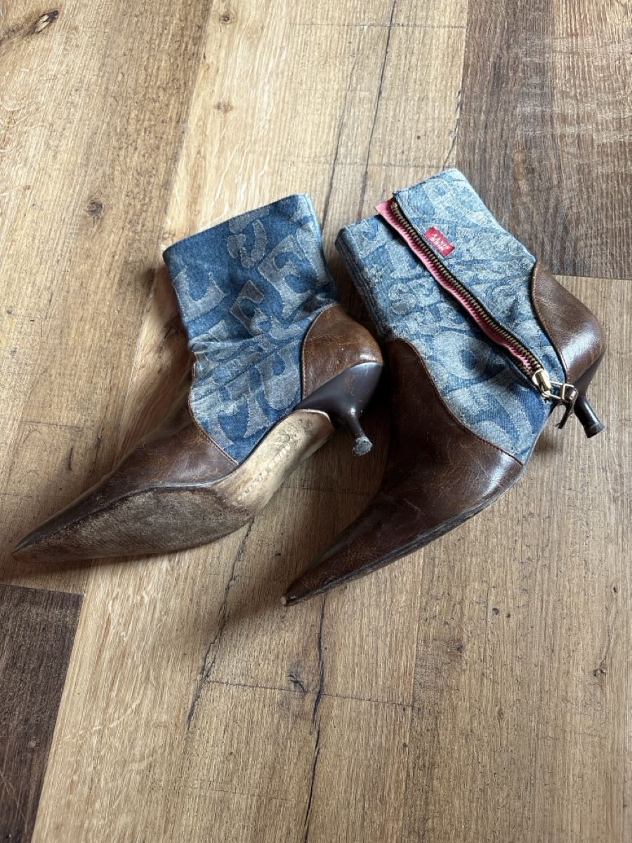 Miss Sixty Scarpe da donna: Miss Sixty Stiefel Vintage – Usato da Bern venduto da LoveVintageY2K 1