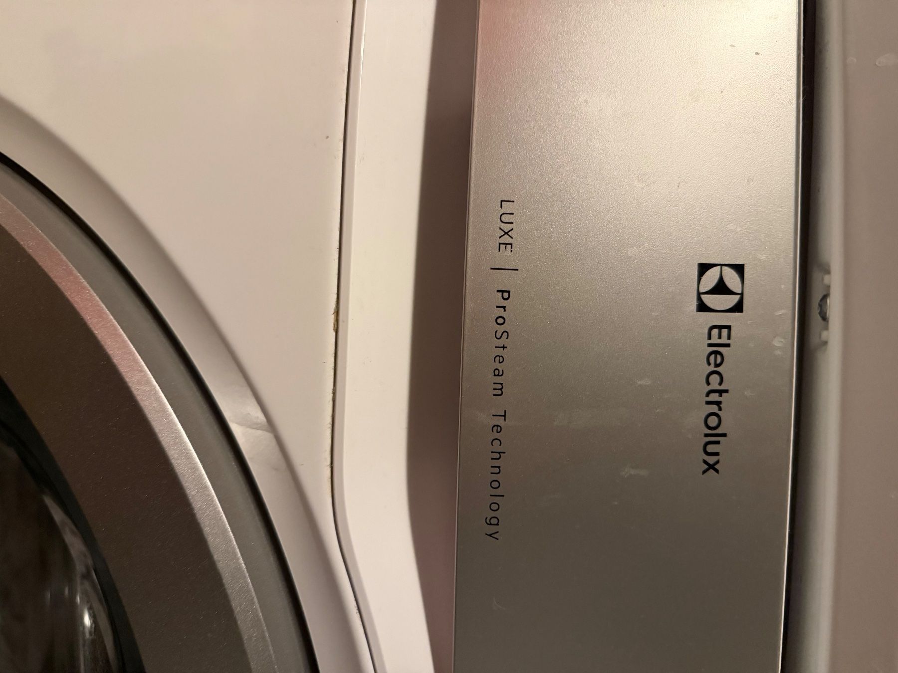 Electrolux Lavatrici: À Vendre colonne de lavage Electrolux – Usato da Charrat venduto da ZORR0