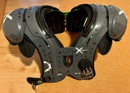 American Football Schulterpolster XTECH, L, wenig gebraucht