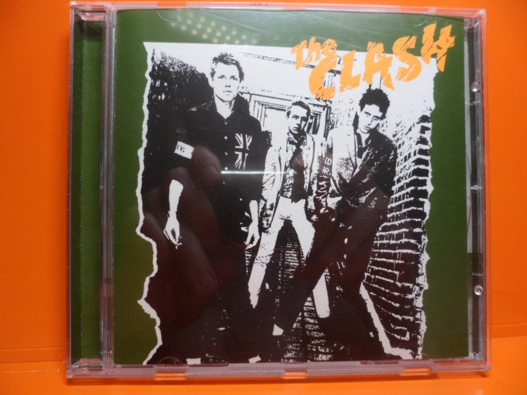 CDs: THE  CLASH  2 CD   the clash,  give 'em enough rope – Gebraucht aus Langnau i. E. von gf2_29jt 4
