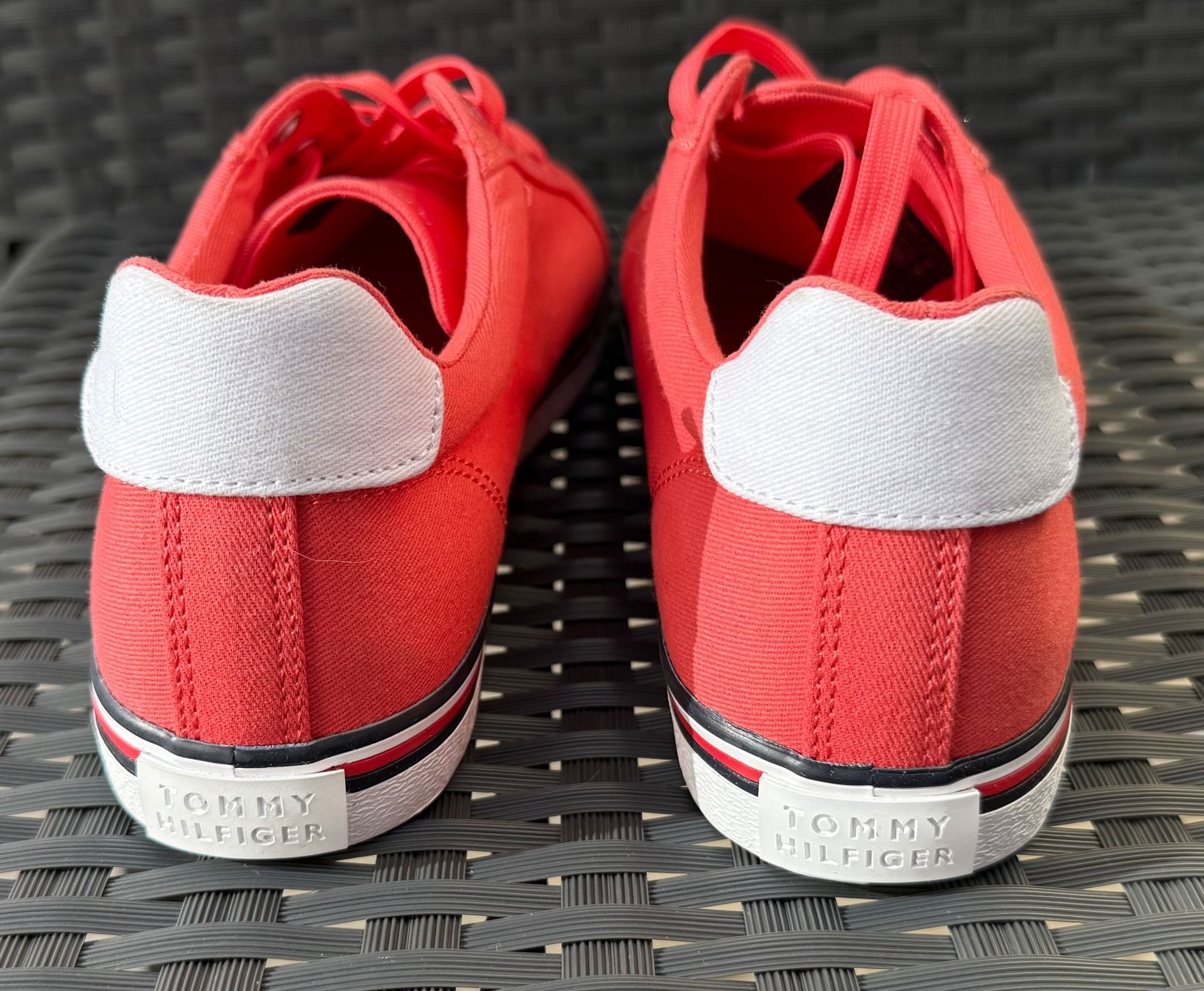 Tommy Hilfiger Scarpe da donna: Baskets Tommy Hilfiger - Taille 40 - Neuves ! – Nuovo (secondo la descrizione) da Denges venduto da peumens 4